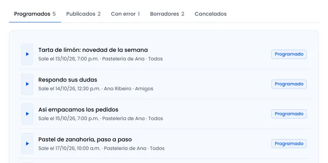 Lista de posts programados, con la fecha, la hora, la cuenta y la visibilidad de cada uno